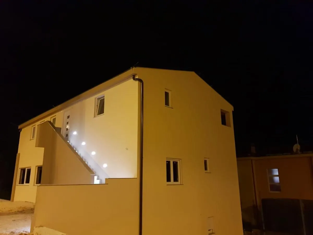 Apartment Mate Bibinje 0*,  Croatia
